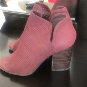 Soda peep toe maroon booties